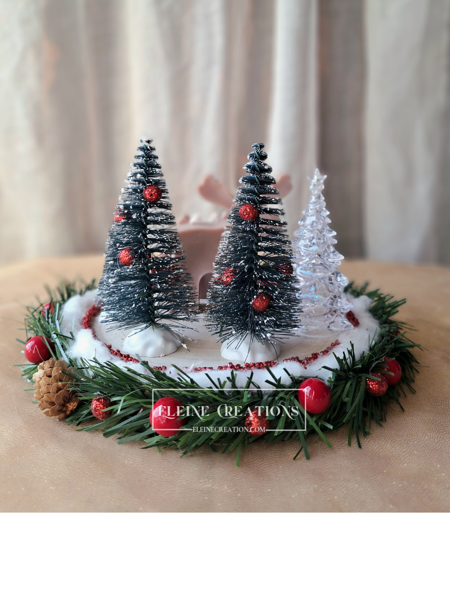 Centrotavola Natalizio con Renne e Abeti Innevati – Edizione Artigianale 🕯️