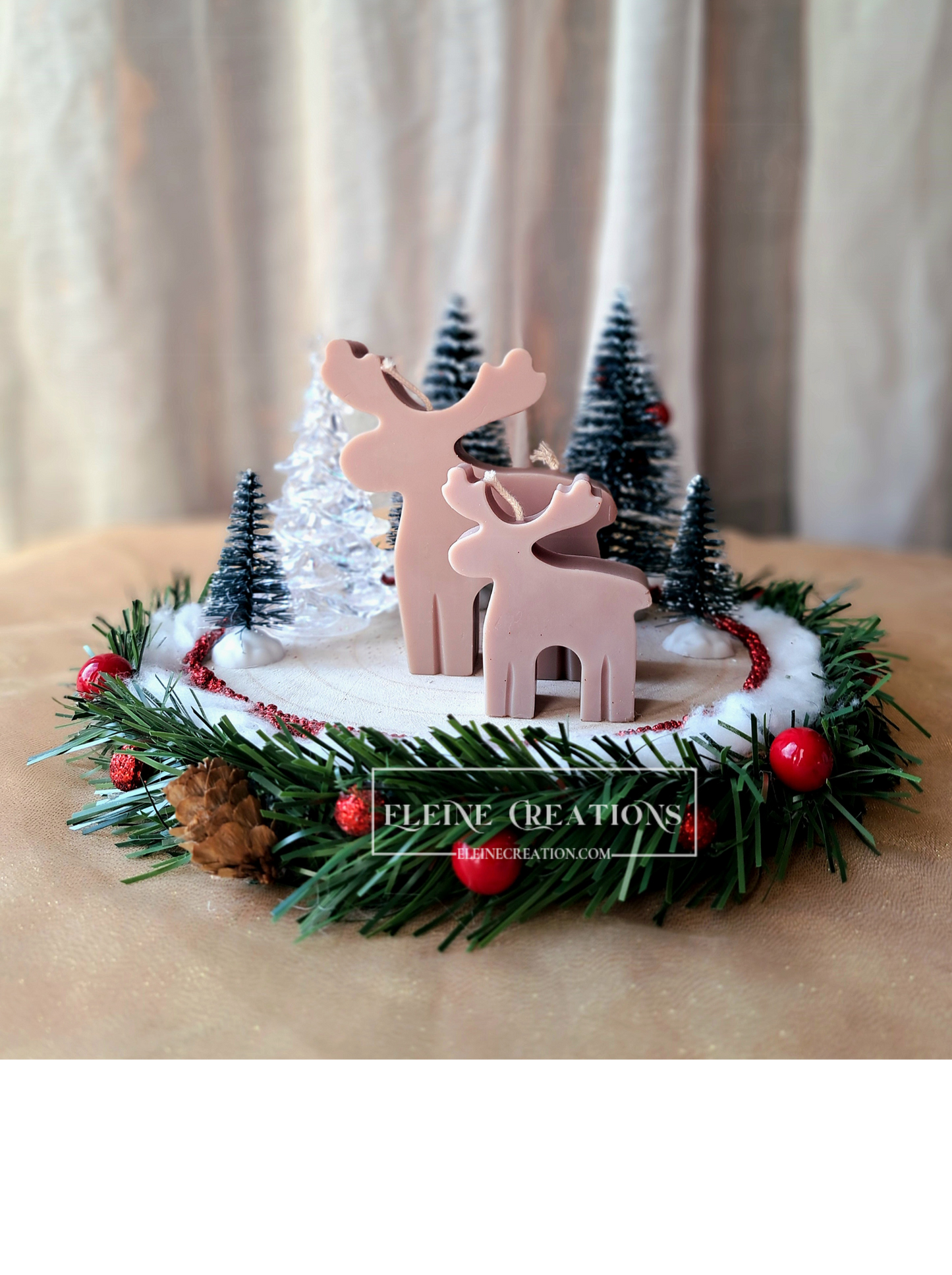 Centrotavola Natalizio con Renne e Abeti Innevati – Edizione Artigianale 🕯️